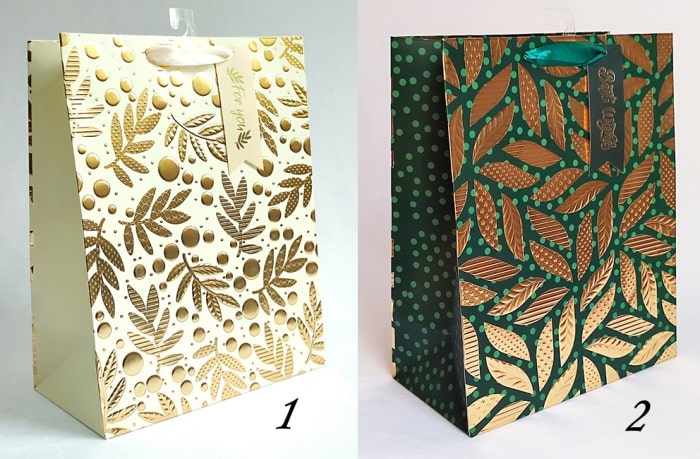 Пакет 26.7*32.7*13.6см паперовий"Золоте тиснення" 12шт в пак