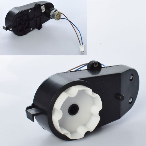 Рульовий редуктор M 4282-ST GEAR для машини M 4282, отвір для осі 10мм., 12V, RPM5500, довж.17см.