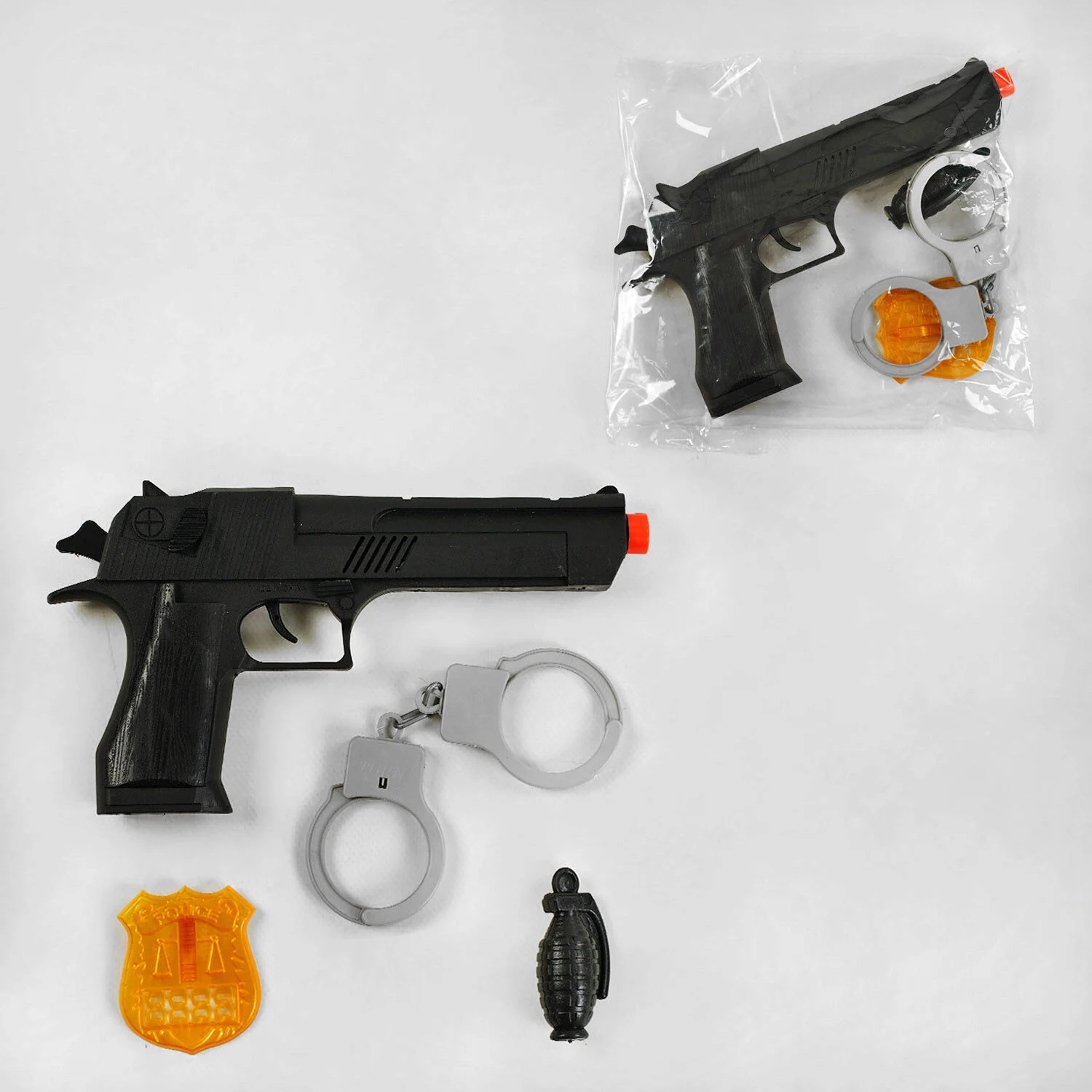 Фотография 1 товарной позиции интернет-магазина детских игрушек www.smarttoys.com.ua Поліцейський набір 6137-6 (288/2) тріскачка, наручники, жетон, у пакеті