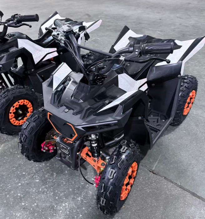 Квадроцикл HB-FFG1000-2-7 мотор 1000W, 3акум 12A/12V, швидкість 25км/ч, до 45кг.,чорно-помаранчевий