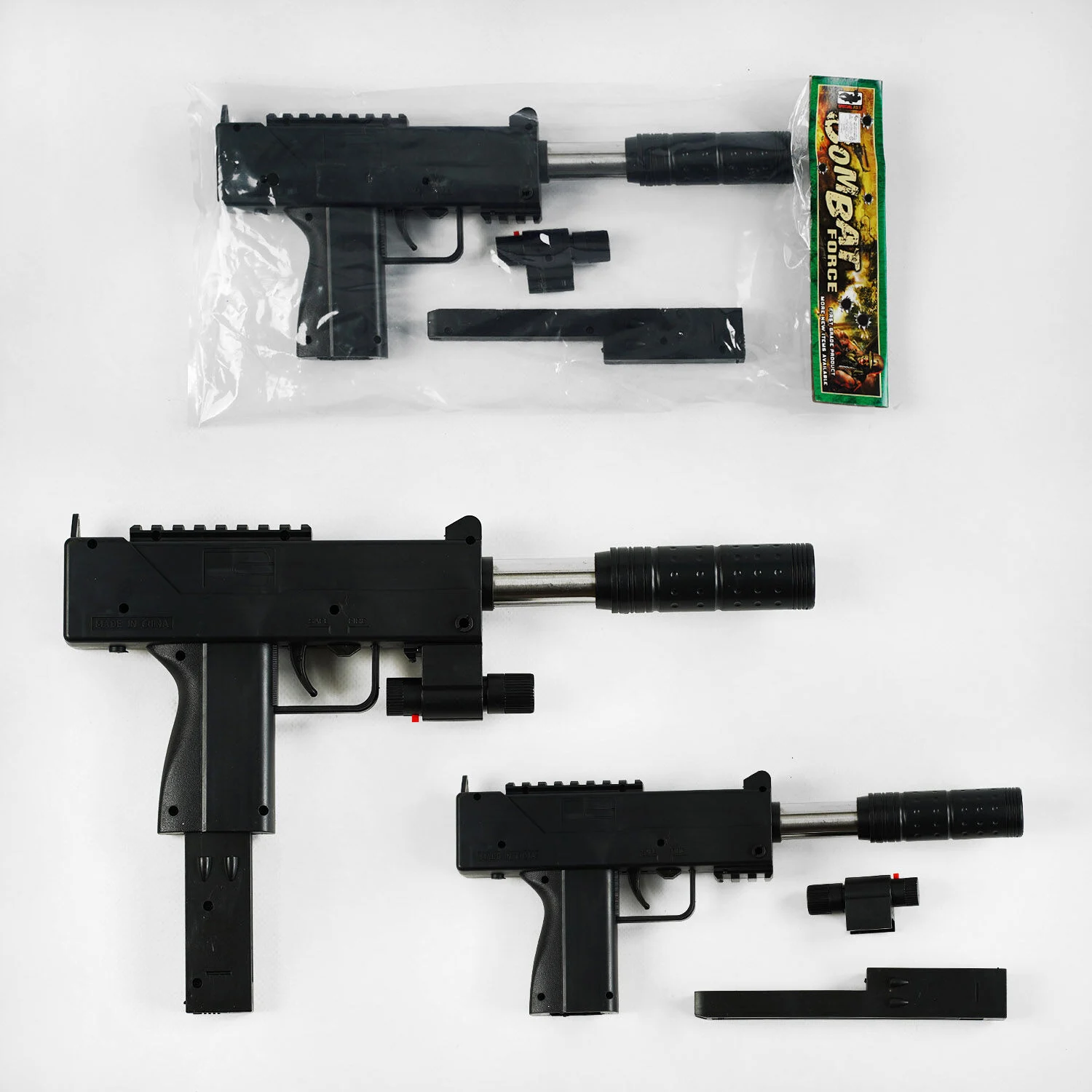 Фотография 1 товарной позиции интернет-магазина детских игрушек www.smarttoys.com.ua Пістолет 304-1 (96) на пульках, глушник, лазерний приціл, стріляє пульками 6 мм, запобіжник, у пакеті