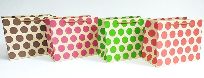 Пакет 25*20*13.5 см паперовий"Кольорові горохи/крафт" 12 шт в пак