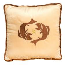 М'яка іграшка Zolushka Подушка Зодіак риби 32см (468-11) - 1 - smarttoys.com.ua