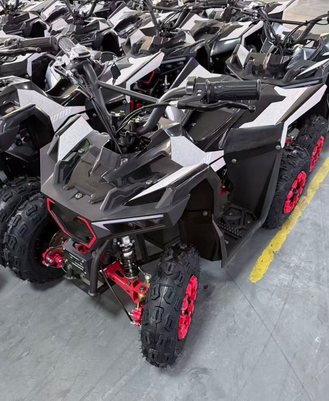 Квадроцикл HB-FFG1000-2-3 мотор 1000W, 3акум 12A/12V, швидкість 25км/г,до 45кг., чорно-червоний