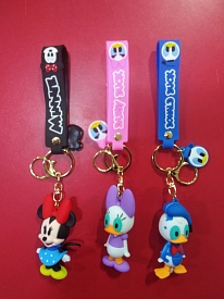 Брелок "Качині історії"  Дональд Дак, Minnie, Baby Duck - 1 - smarttoys.com.ua