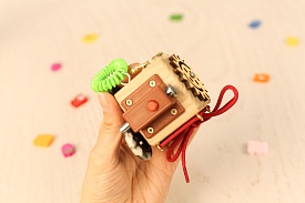 Бізікуб 5х5х5 см дорожній - 2 - smarttoys.com.ua