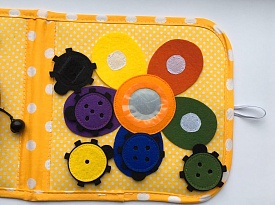 М'яка інтерактивна книжечка "Бедрик" 20*20 см, 2 аркуша - 3 - smarttoys.com.ua