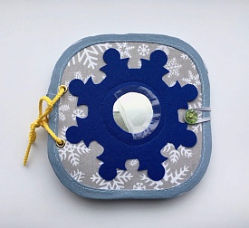 М'яка інтерактивна книжечка "Новий рік" 15*15 см (3 аркуша) - 1 - smarttoys.com.ua