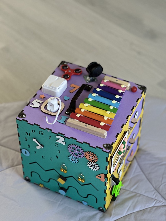 Бізікуб  30х30х30 см різнокольоровий - 7 - smarttoys.com.ua