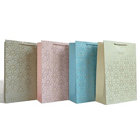 Пакет 30*43*12см паперовий "Золоті квіти" 12 шт в пак. - 1 - smarttoys.com.ua